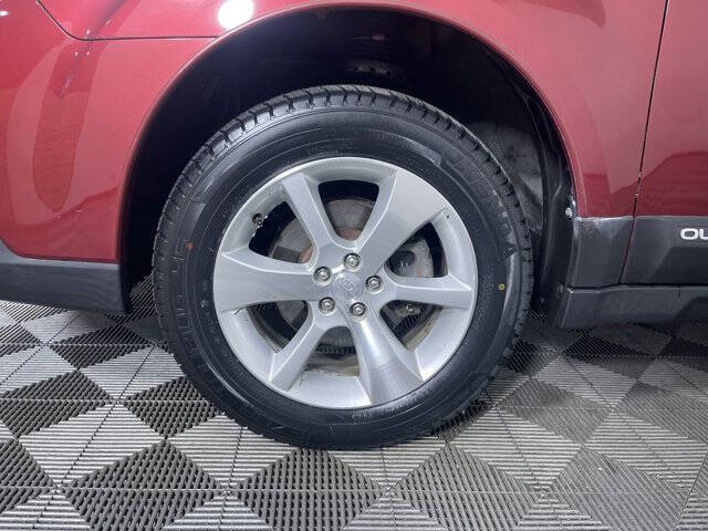 2013 Subaru Outback 2.5i Limited