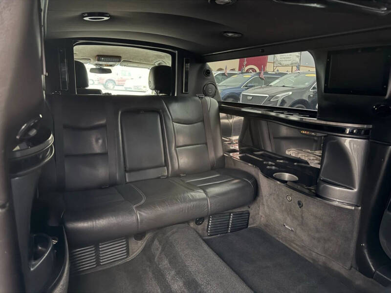 2015 Cadillac XTS Pro Coachbuilder-Limo