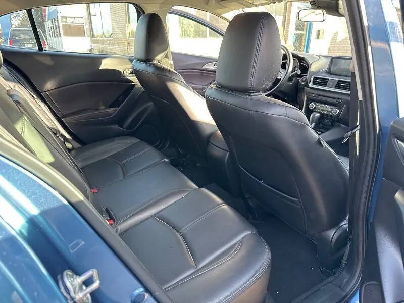 2018 Mazda MAZDA3 Touring