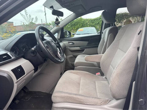 2015 Honda Odyssey LX