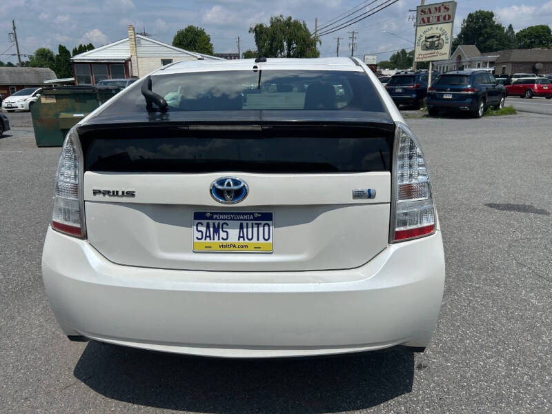 2011 Toyota Prius One