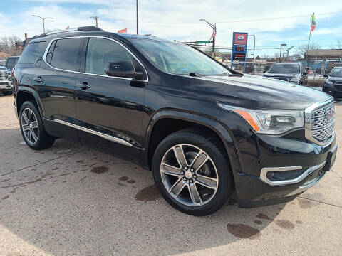 2017 GMC Acadia Denali
