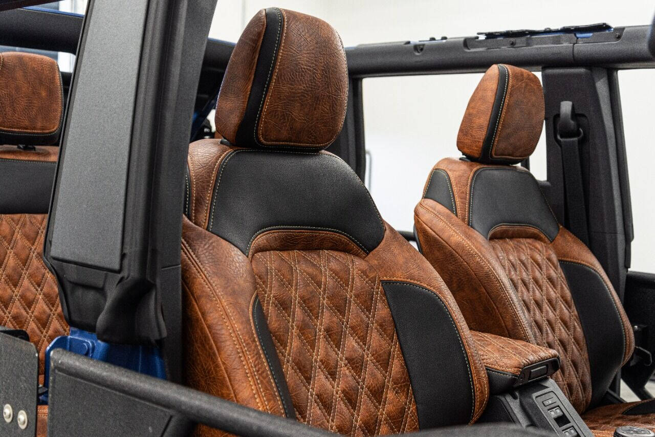 2023 FORD Bronco SUV / Crossover - $69,999