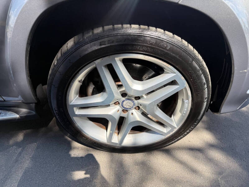 2014 Mercedes-Benz GL-Class GL 550 4MATIC