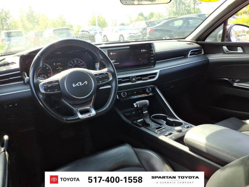 2022 Kia K5