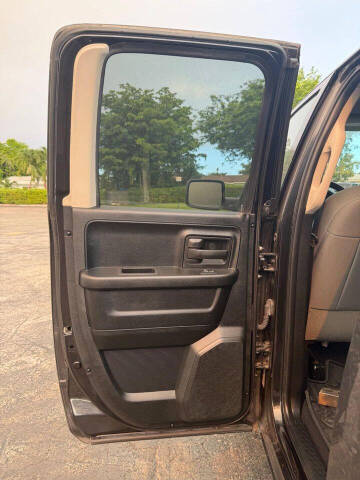 2017 RAM 1500 Express