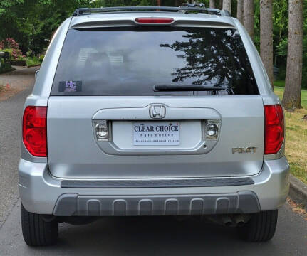 2005 Honda Pilot for sale at CLEAR CHOICE AUTOMOTIVE in Milwaukie OR
