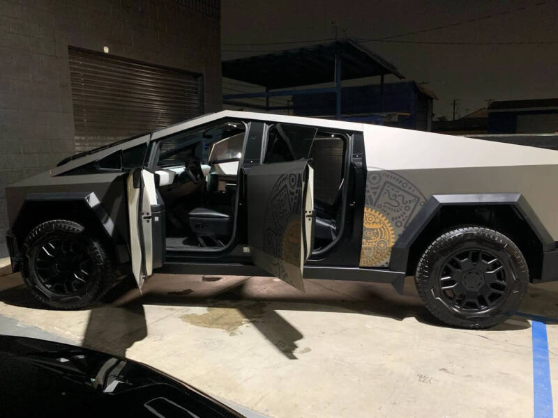 2024 Tesla Cybertruck