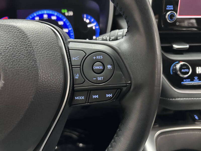 2021 Toyota Corolla Hatchback XSE