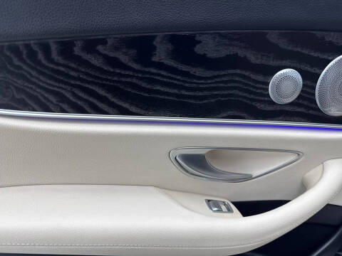 2019 Mercedes-Benz E-Class E 300