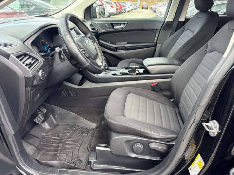 2017 Ford Edge SE