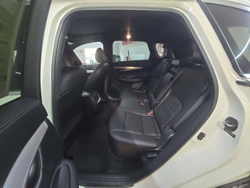 2020 Infiniti QX50 Essential