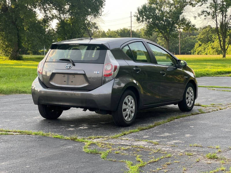2012 Toyota Prius c Two