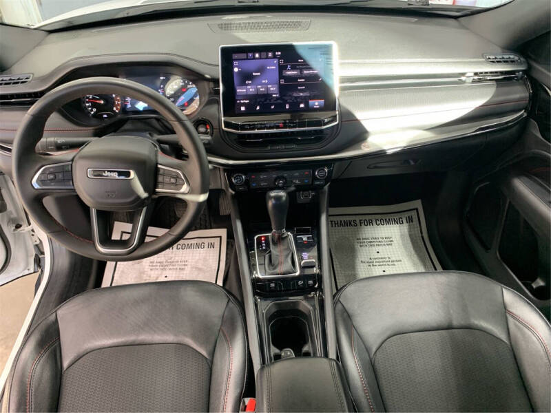 2023 Jeep Compass Trailhawk