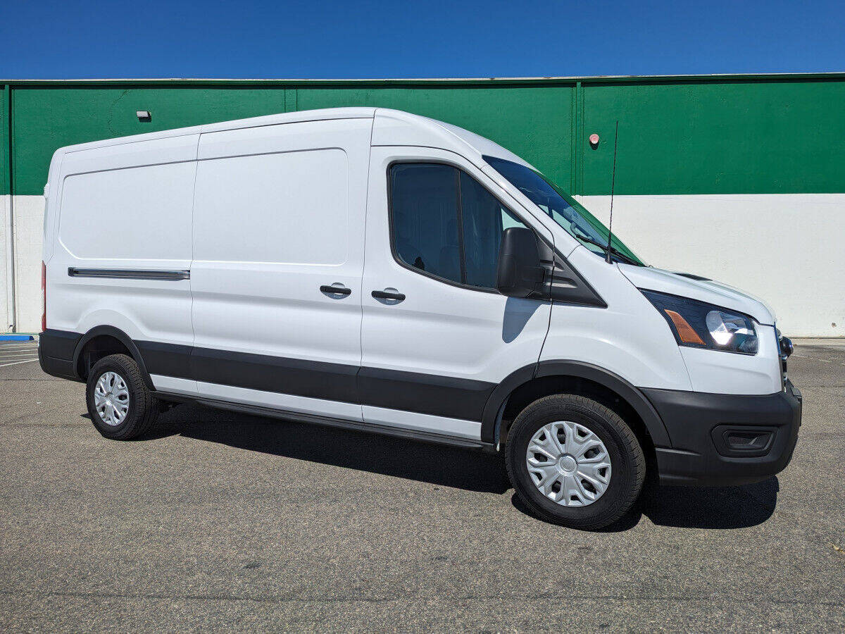 Used cargo van with liftgate hot sale for sale