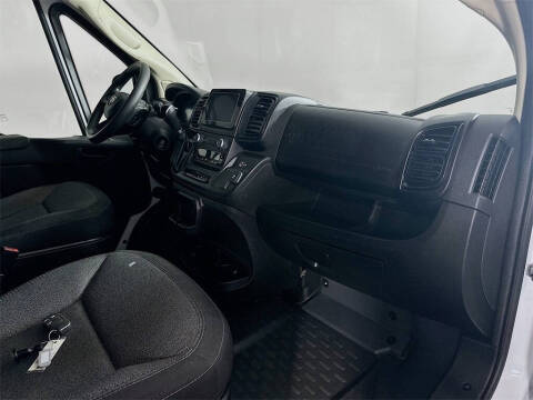 2023 RAM ProMaster 2500 136 WB