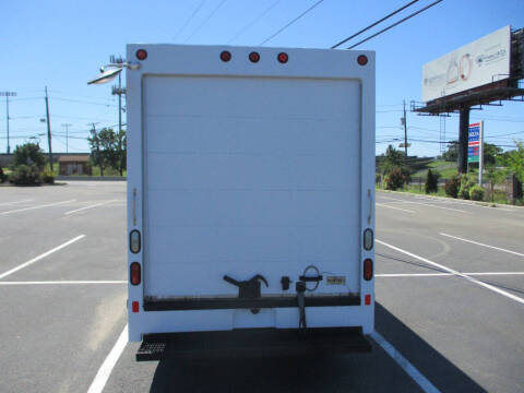 2013 Ford E-Series E-350 SD