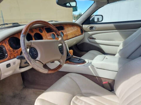 1998 Jaguar XK8