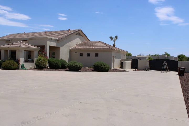 1985 custom home 3600 ft