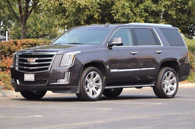 2017 Cadillac Escalade Luxury