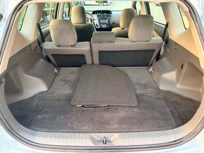 2012 Toyota Prius v Three