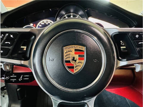 2018 Porsche Panamera