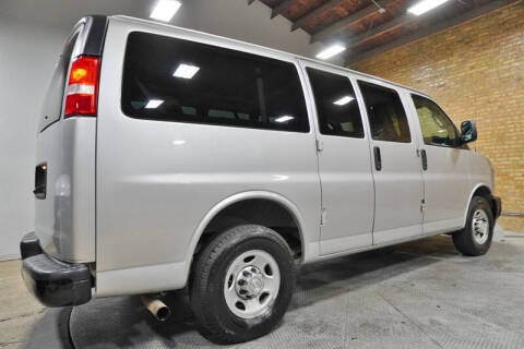 2017 Chevrolet Express LS 2500