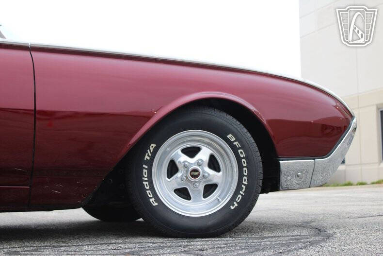 1962 Ford Thunderbird