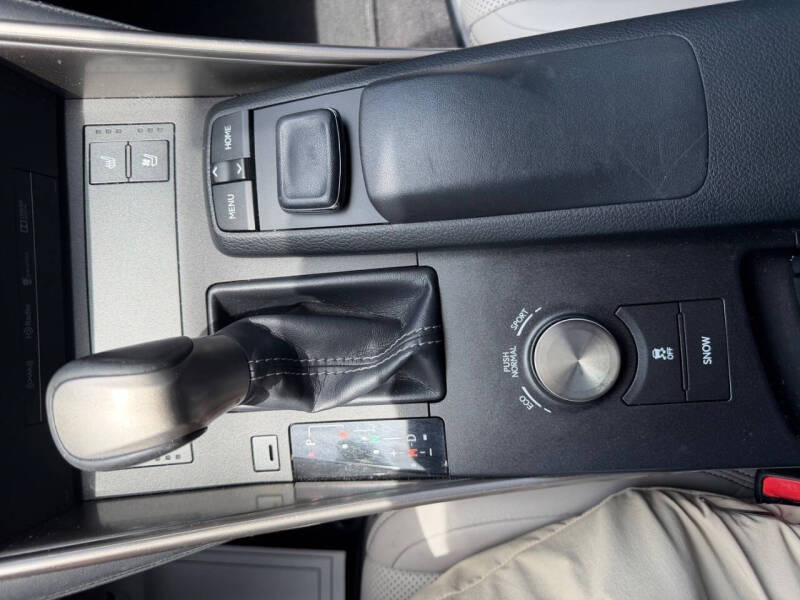 2015 Lexus IS 250