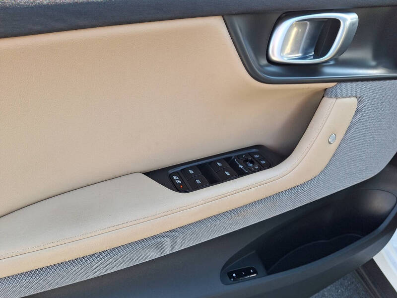 2022 Polestar 2 Long Range Dual Motor