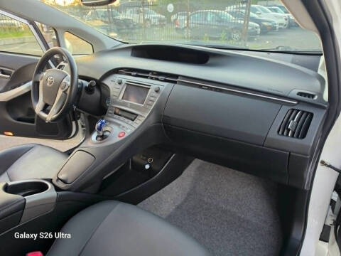 2013 Toyota Prius Four