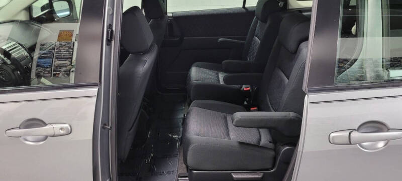 2010 Mazda MAZDA5 Sport