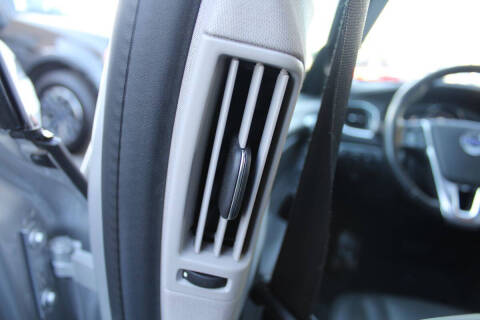 2018 Volvo V60 Cross Country T5 Premier