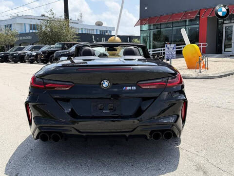 2020 BMW M8