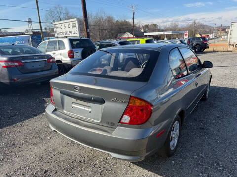 2004 Hyundai Accent