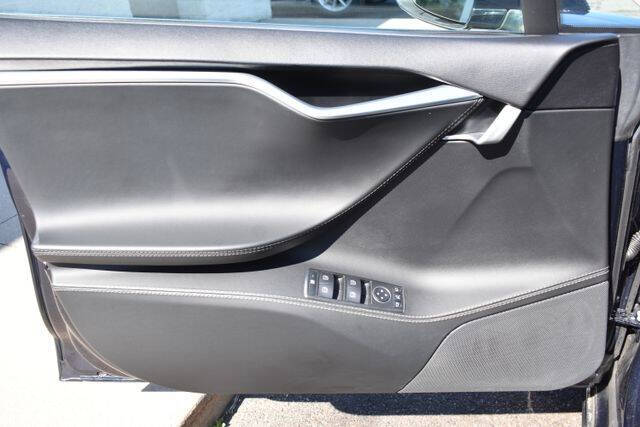 2014 Tesla Model S