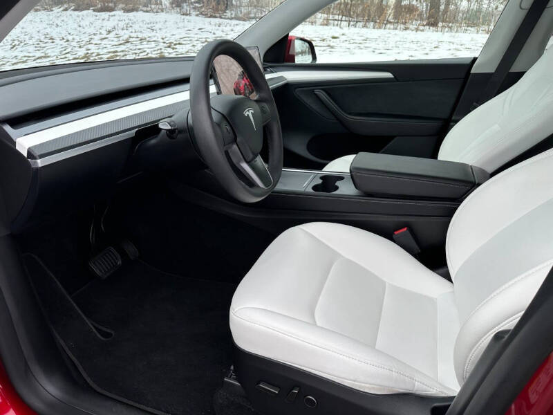 2024 Tesla Model Y Long Range