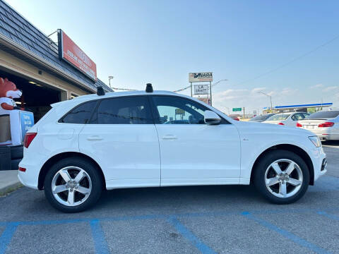 2012 Audi Q5 3.2 quattro Premium Plus