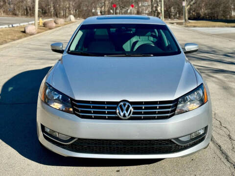 2013 Volkswagen Passat for sale at Eagle Auto in Addison IL