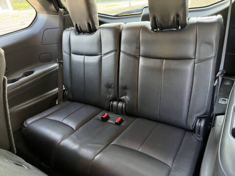 2015 Nissan Pathfinder SV