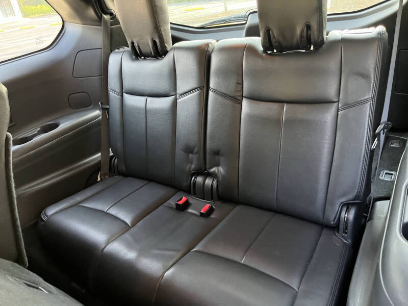2015 Nissan Pathfinder SV