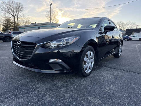 2015 Mazda MAZDA3 i Sport