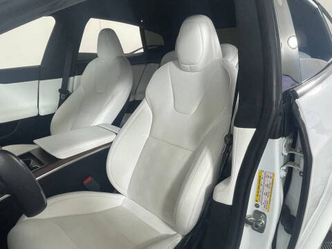 2023 Tesla Model S Standard Range