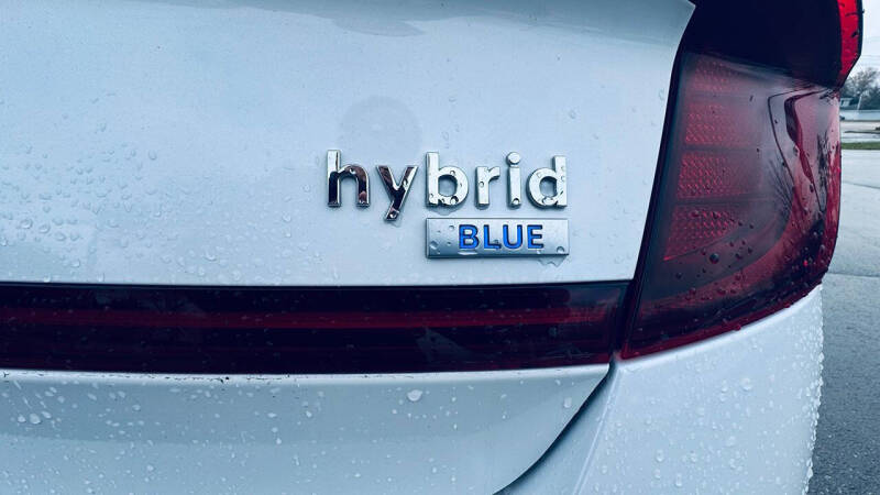 2021 Hyundai Sonata Hybrid Blue