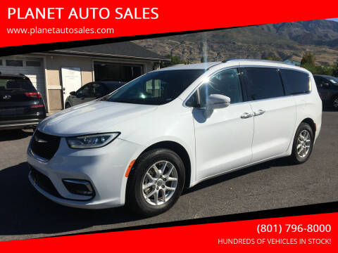 2021 Chrysler Pacifica for sale at PLANET AUTO SALES in Lindon UT