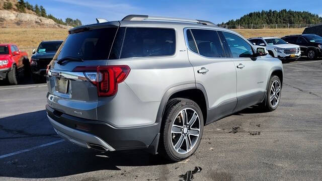 2023 GMC Acadia SLT