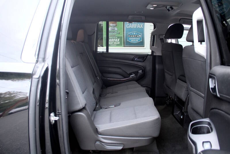 2017 Chevrolet Suburban LS