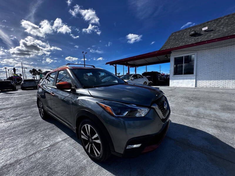 2018 Nissan Kicks SR