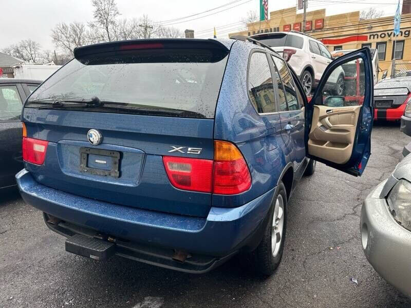 2003 BMW X5 3.0i