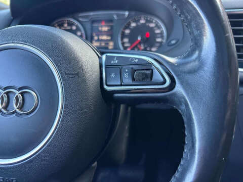 2016 Audi Q3 2.0T Premium Plus